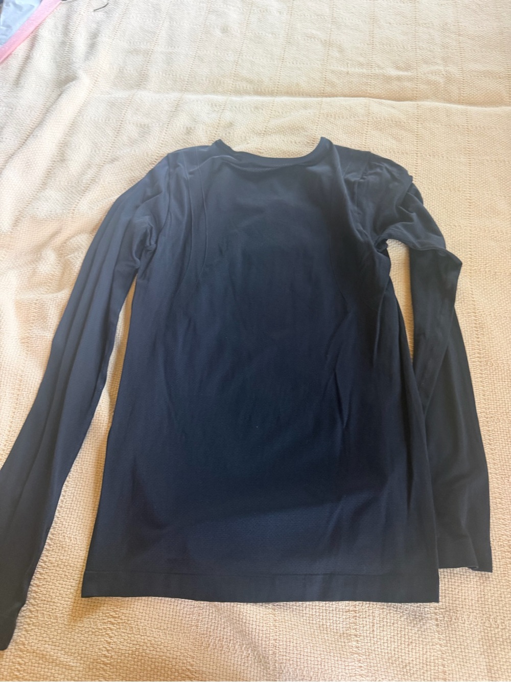 Under Armour Black Long-Sleeve Performance Crewneck